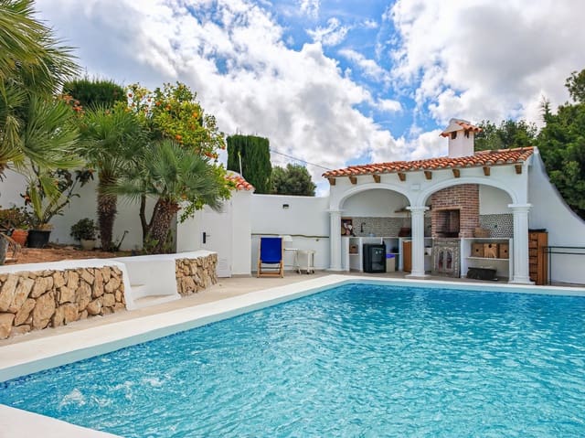 5 Zimmer Villa zu verkaufen in El Montgó, Dénia mit Pool Garage - 725.000 € (Ref: 8969743)