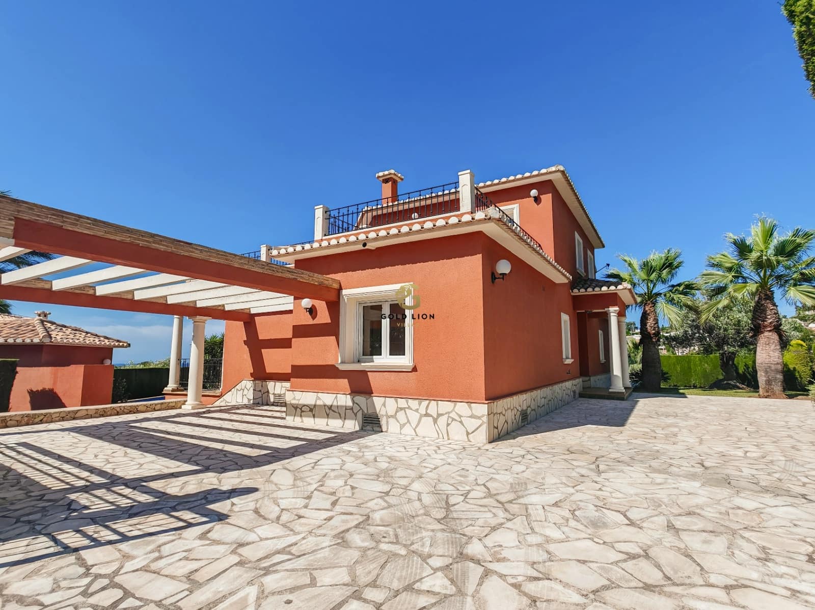 4 soveværelse Villa til salg i Denia med swimmingpool garage - € 1.090.000 (Ref: 9084753)