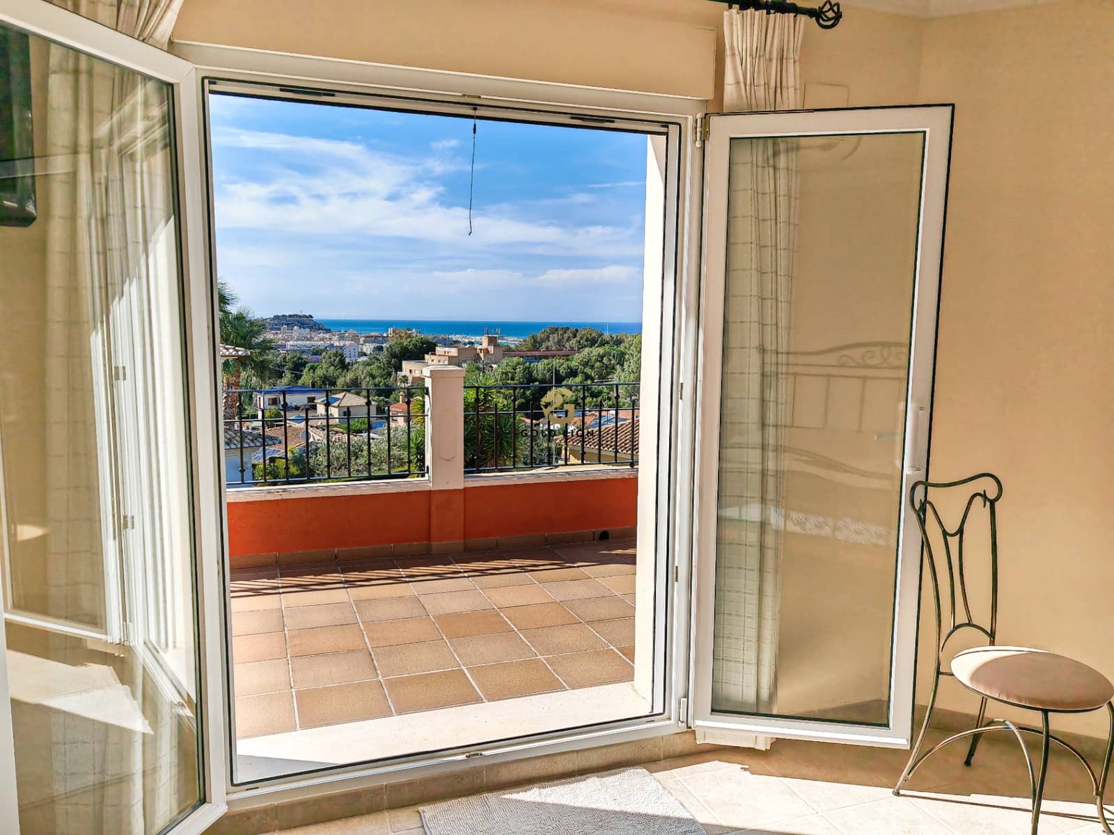 4 soveværelse Villa til salg i Denia med swimmingpool garage - € 1.090.000 (Ref: 9084753)