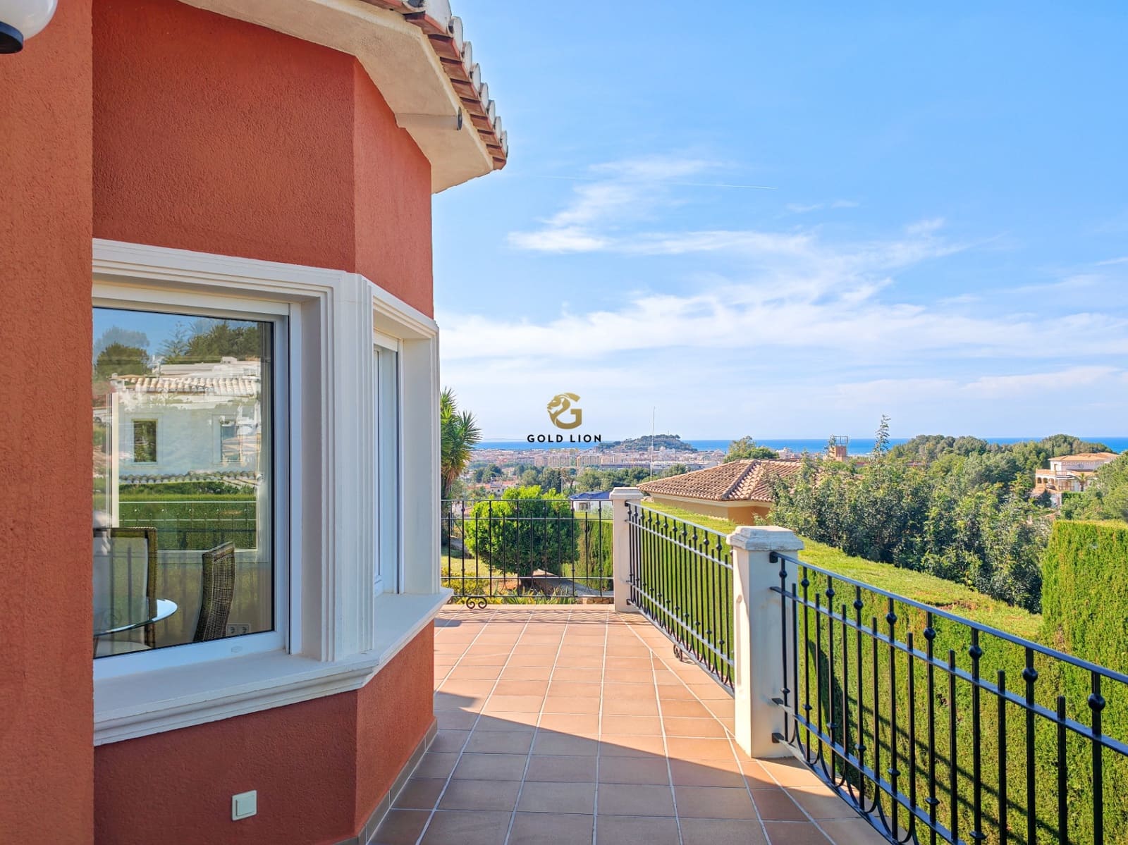 4 soveværelse Villa til salg i Denia med swimmingpool garage - € 1.090.000 (Ref: 9084753)