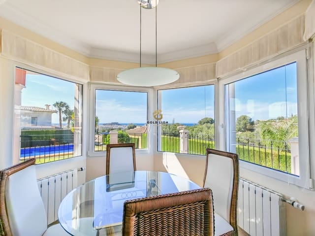 4 Zimmer Villa zu verkaufen in El Montgó, Dénia mit Pool Garage - 1.090.000 € (Ref: 9084753)