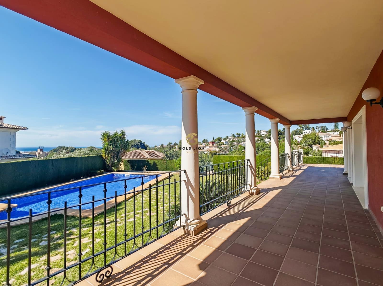 4 soveværelse Villa til salg i Denia med swimmingpool garage - € 1.090.000 (Ref: 9084753)