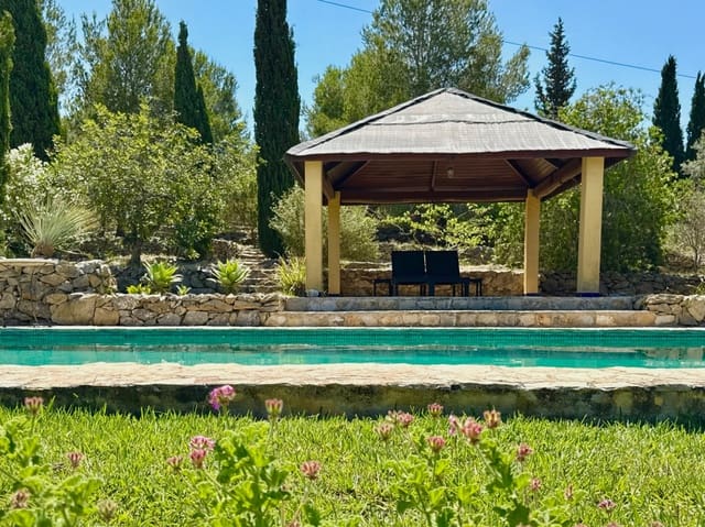 3 soverom Villa til salgs i La Pedrera - Vessanes, Dénia med svømmebasseng garasje - € 1 050 000 (Ref: 9190274)