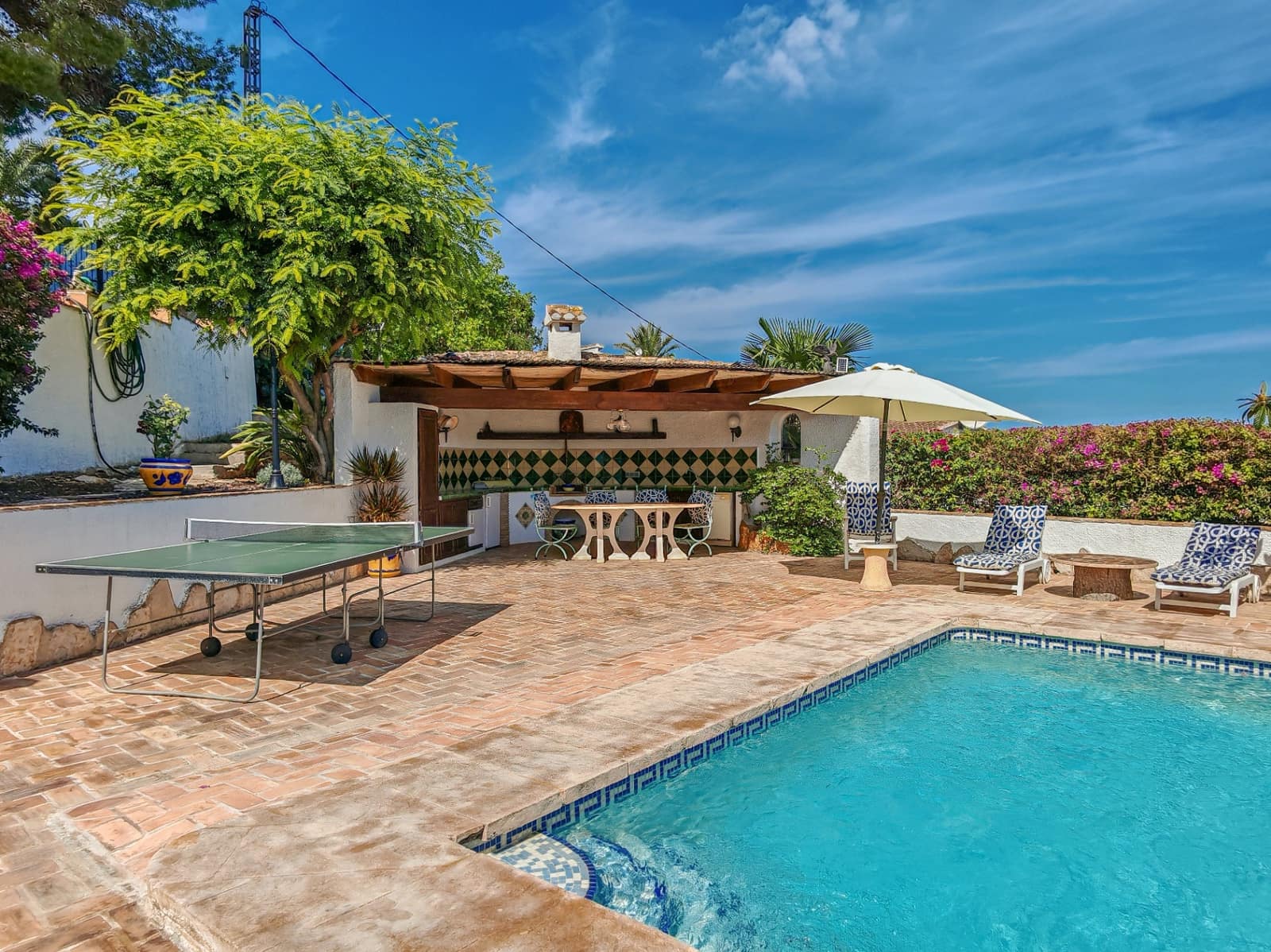 5 soveværelse Villa til salg i Denia med swimmingpool garage - € 990.000 (Ref: 9265094)