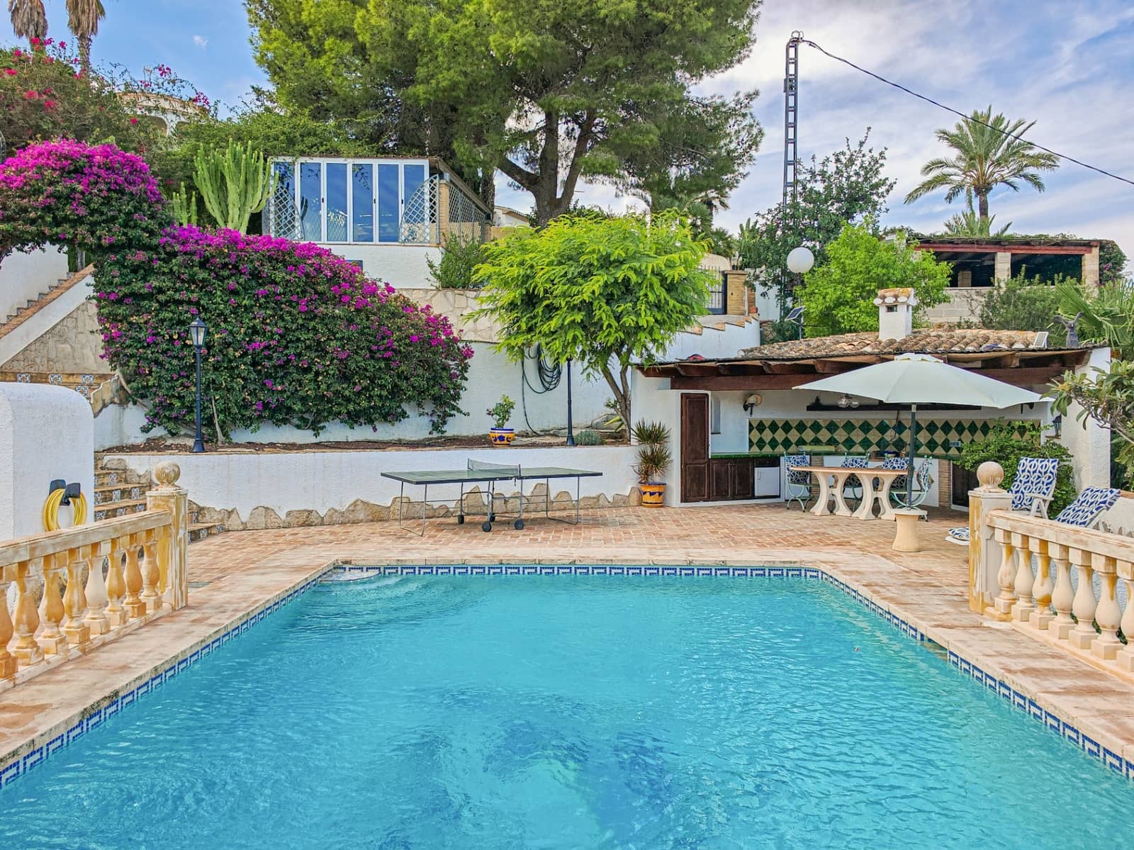 5 soveværelse Villa til salg i Denia med swimmingpool garage - € 990.000 (Ref: 9265094)