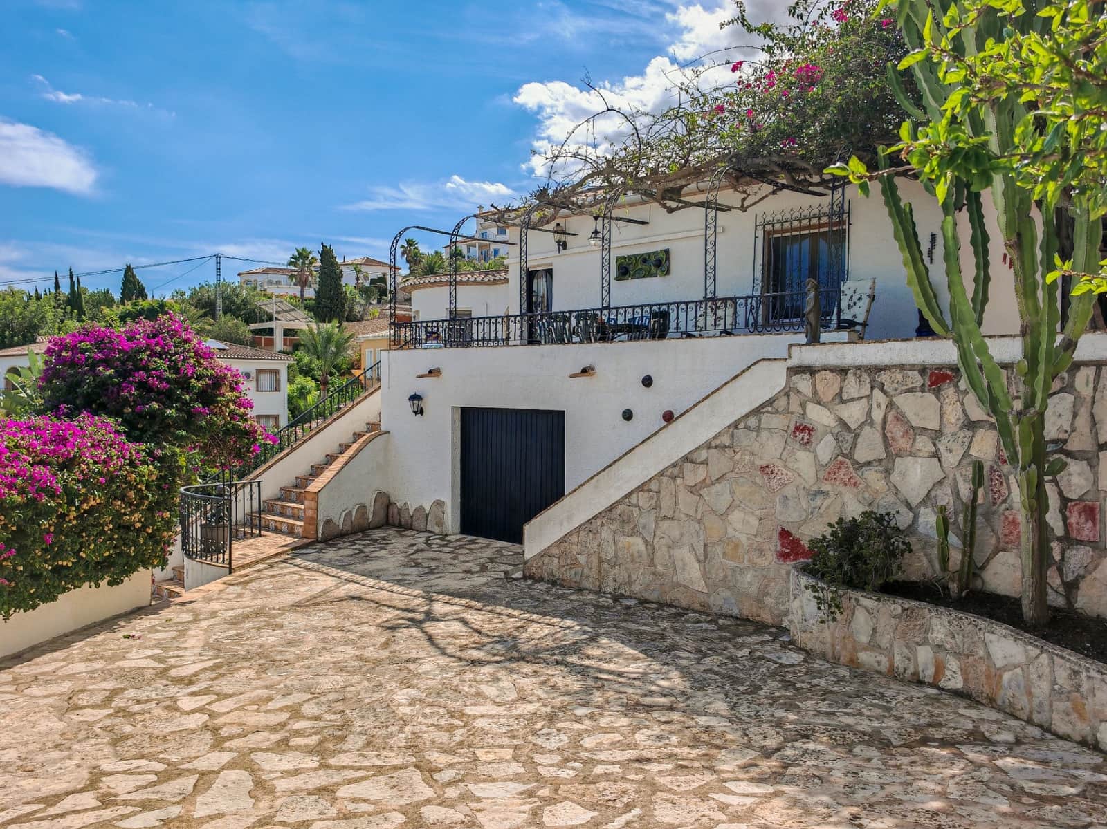 5 soveværelse Villa til salg i Denia med swimmingpool garage - € 990.000 (Ref: 9265094)