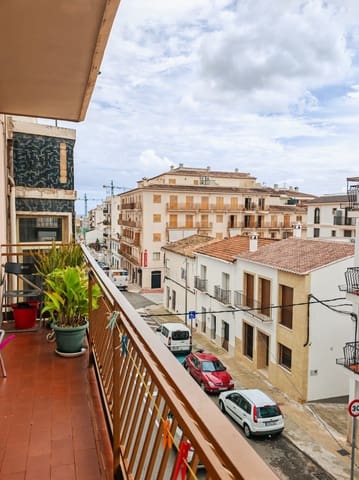 3 bedroom Flat for sale in Centro ciudad, Javea / Xàbia - € 239,000 (Ref: 9302815)