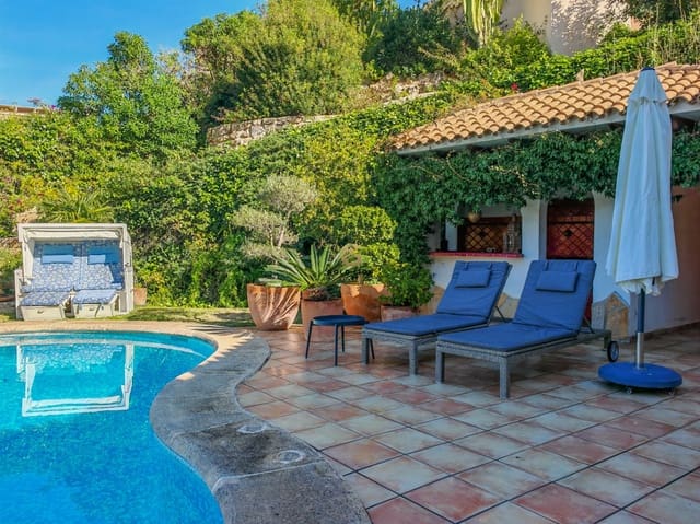 2 soveværelse Villa til salg i El Montgó, Dénia med swimmingpool garage - € 680.000 (Ref: 9517972)