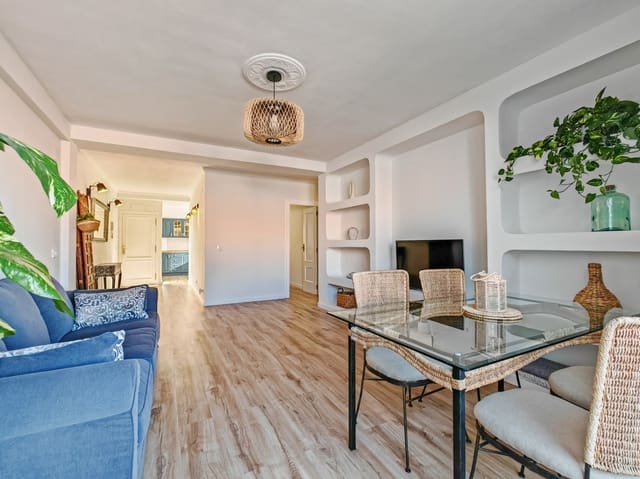 Ático de 3 habitaciones en Dénia en alquiler con garaje - 1.400 € (Ref: 9534751)