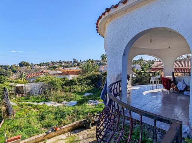 5 slaapkamer Villa te koop in El Montgó, Dénia met zwembad garage - € 435.000 (Ref: 9553014)