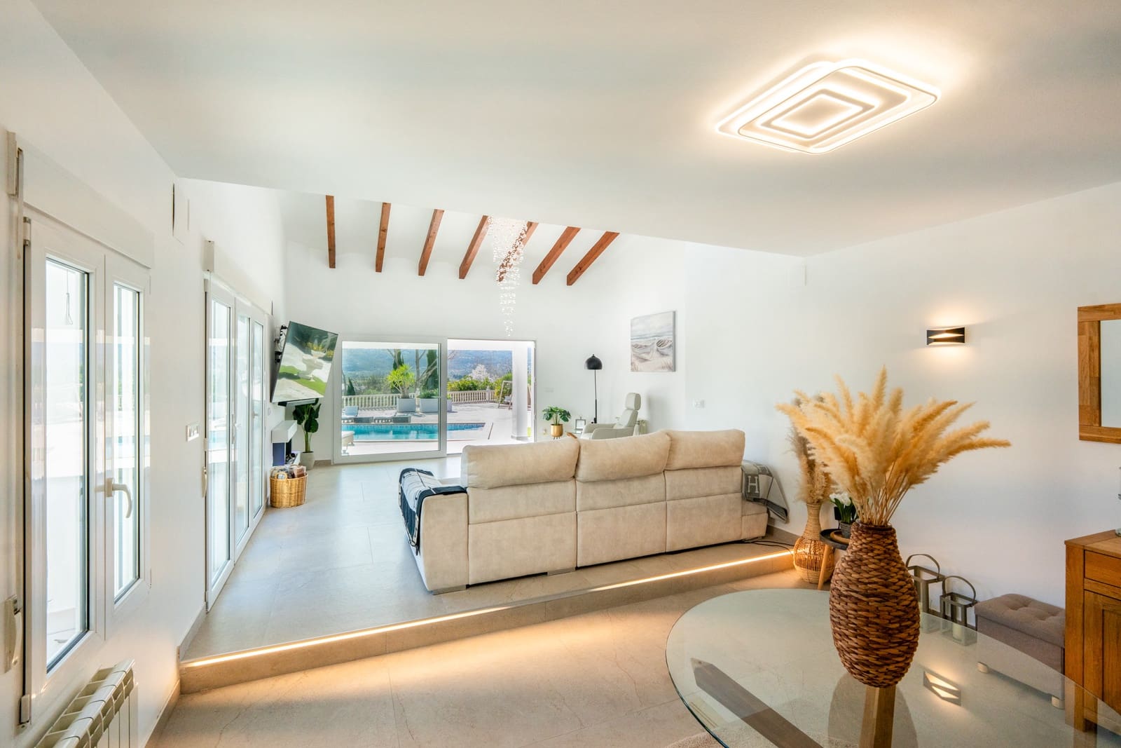 3 soveværelse Villa til salg i Denia med swimmingpool garage - € 1.495.000 (Ref: 9592199)