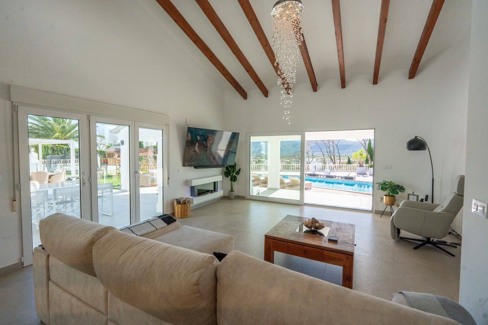 3 soveværelse Villa til salg i Denia med swimmingpool garage - € 1.495.000 (Ref: 9592199)