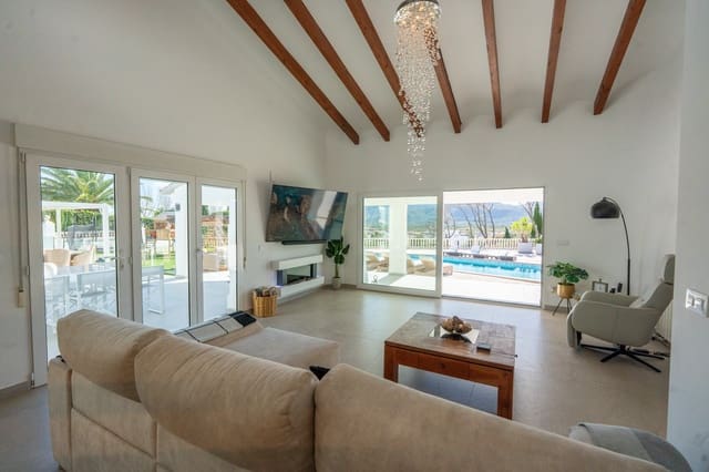 3 soveværelse Villa til salg i La Xara, Dénia med swimmingpool garage - € 1.495.000 (Ref: 9592199)