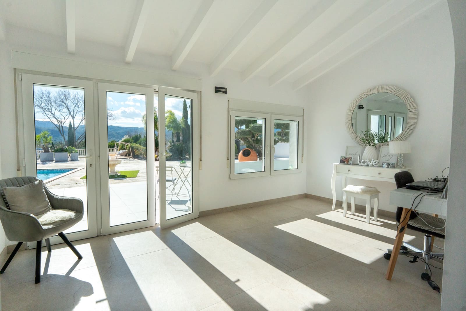 3 soveværelse Villa til salg i Denia med swimmingpool garage - € 1.495.000 (Ref: 9592199)