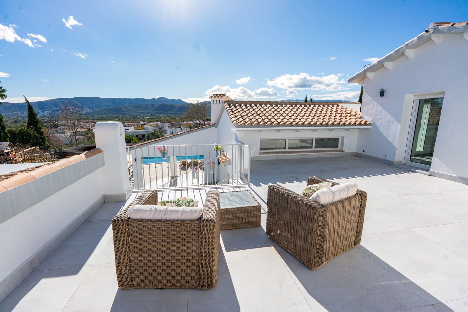 3 soveværelse Villa til salg i Denia med swimmingpool garage - € 1.495.000 (Ref: 9592199)