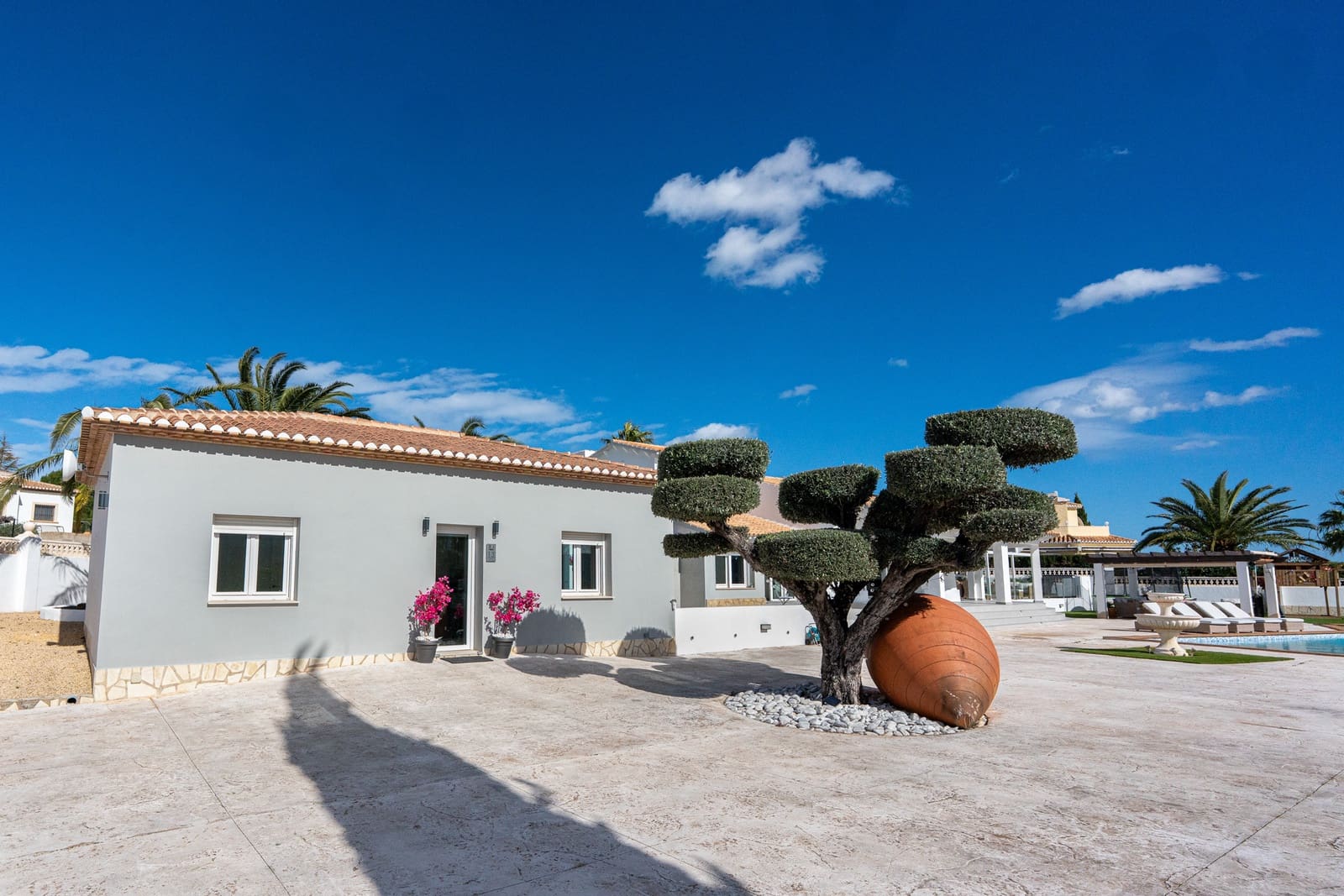 3 soveværelse Villa til salg i Denia med swimmingpool garage - € 1.495.000 (Ref: 9592199)
