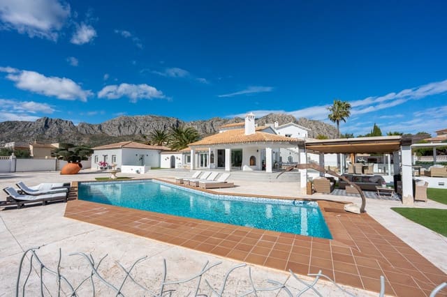 3 soveværelse Villa til salg i La Xara, Dénia med swimmingpool garage - € 1.495.000 (Ref: 9592199)