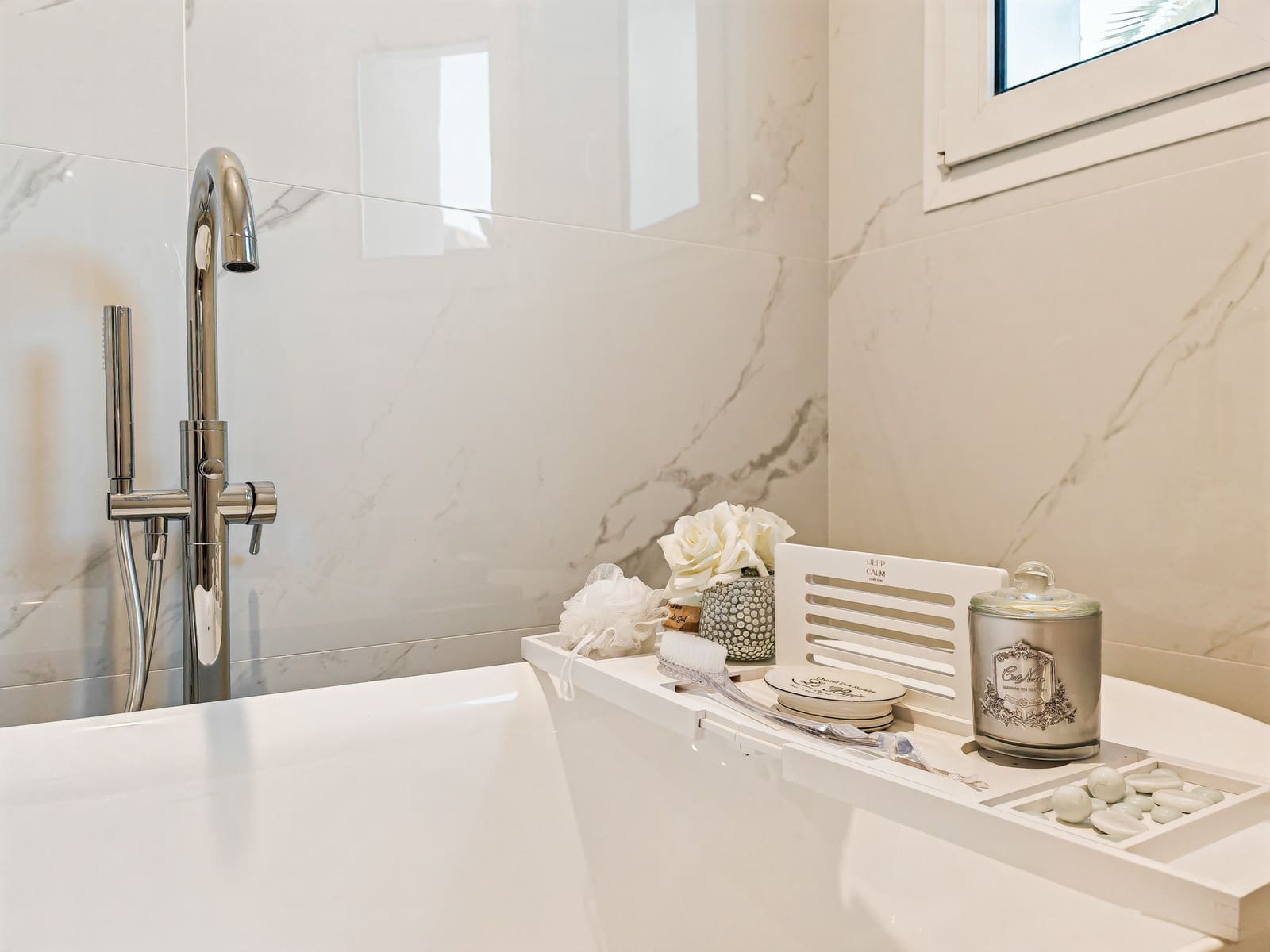 3 bedroom Villa for sale in Denia with pool garage - € 1,495,000 (Ref: 9592199)