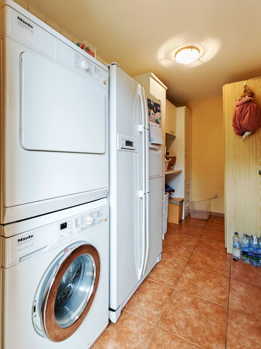 Chalet de 5 habitaciones en Dénia en venta con piscina garaje - 925.000 € (Ref: 9624221)