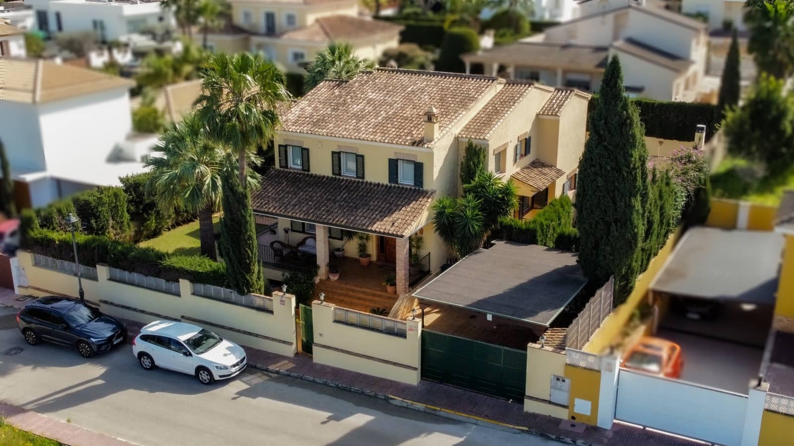 Chalet de 5 habitaciones en Dénia en venta con piscina garaje - 925.000 € (Ref: 9624221)