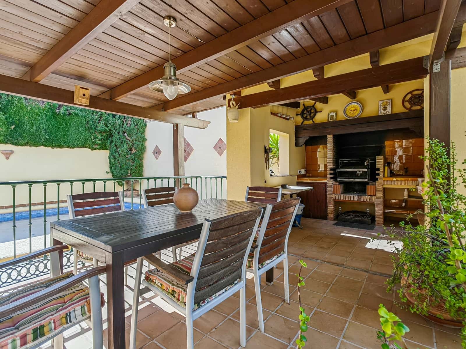 Chalet de 5 habitaciones en Dénia en venta con piscina garaje - 925.000 € (Ref: 9624221)