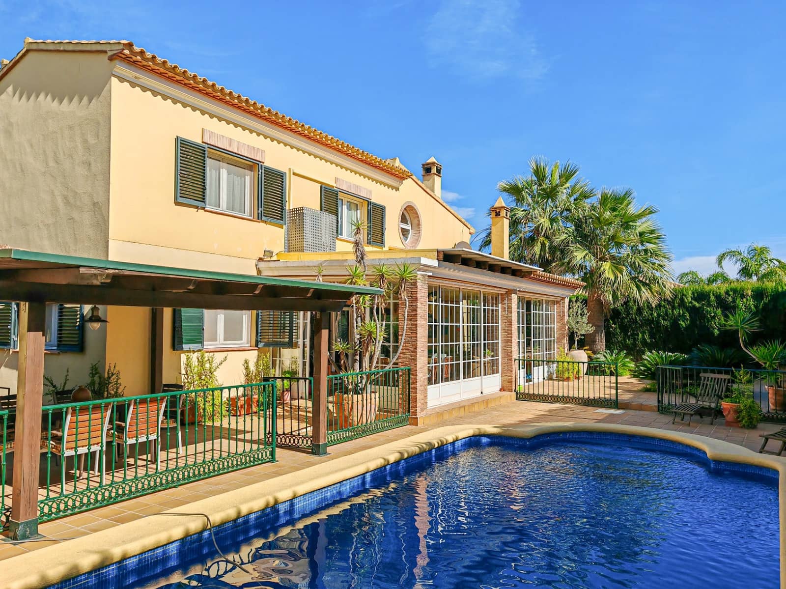 Chalet de 5 habitaciones en Dénia en venta con piscina garaje - 925.000 € (Ref: 9624221)