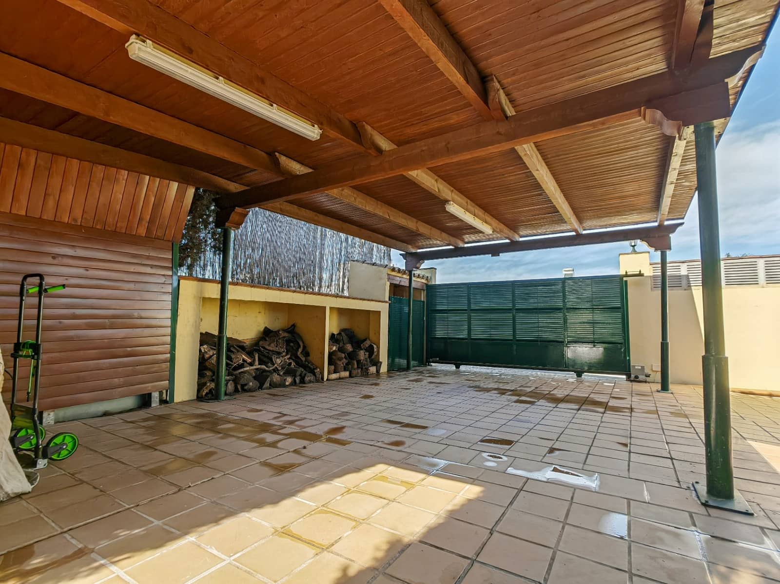 Chalet de 5 habitaciones en Dénia en venta con piscina garaje - 925.000 € (Ref: 9624221)
