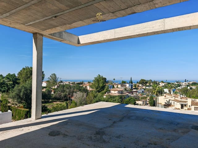 Chalet de 3 habitaciones en El Montgó, Dénia en venta con piscina garaje - 990.000 € (Ref: 9631815)