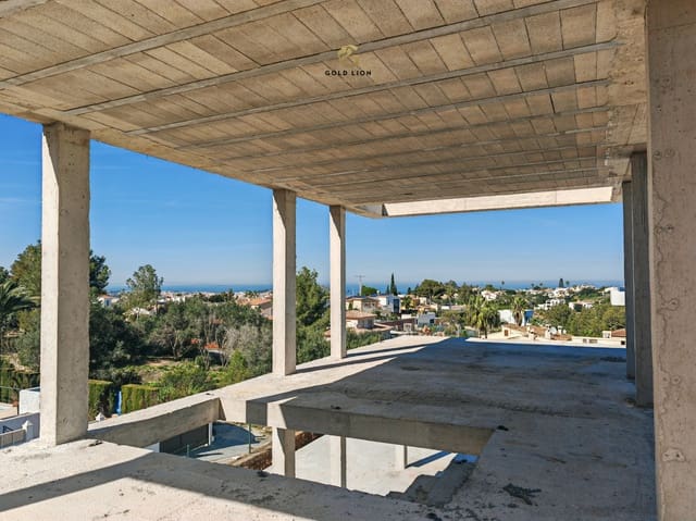 Chalet de 3 habitaciones en El Montgó, Dénia en venta con piscina garaje - 990.000 € (Ref: 9631815)