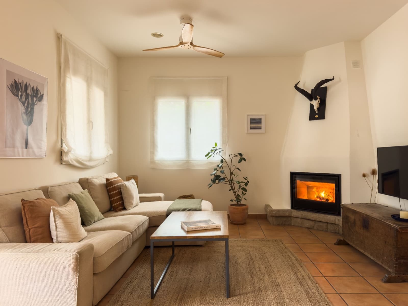 3 bedroom Villa for sale in Denia with pool garage - € 546,000 (Ref: 9720452)