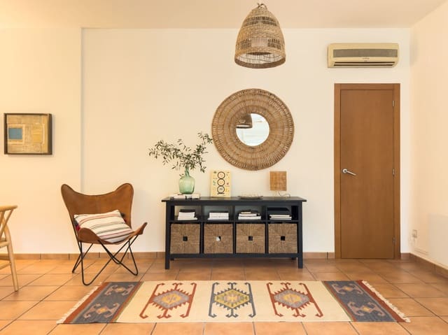 3 bedroom Villa for sale in El Montgó, Dénia with pool garage - € 546,000 (Ref: 9720452)