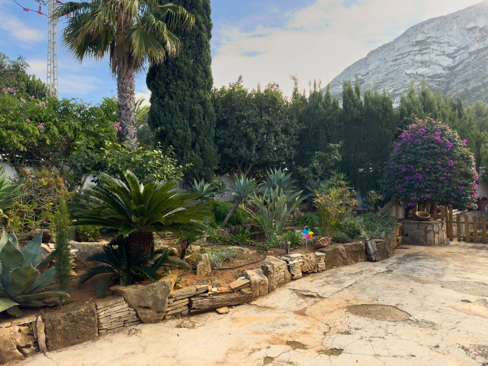 3 bedroom Villa for sale in Denia with pool garage - € 546,000 (Ref: 9720452)