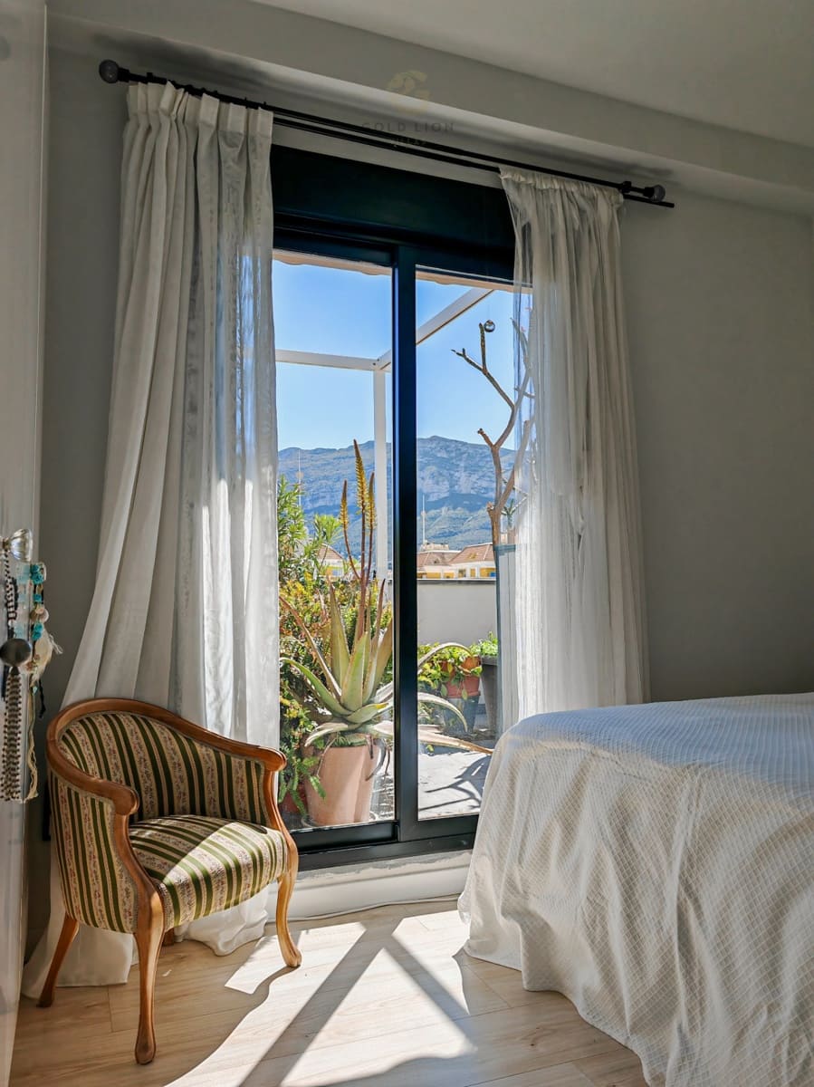 2 quarto Penthouse para venda em Denia - 310 000 € (Ref: 9737095)