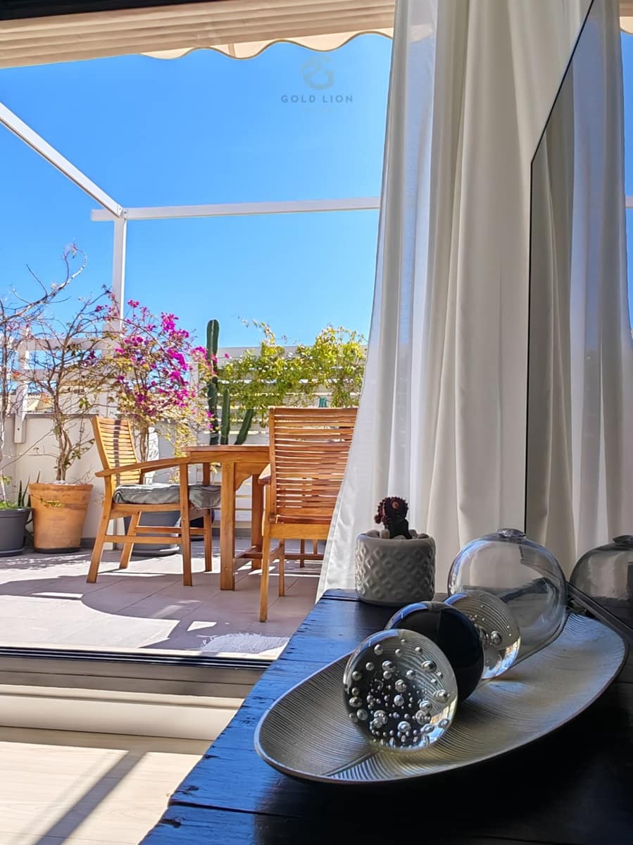 2 quarto Penthouse para venda em Denia - 310 000 € (Ref: 9737095)