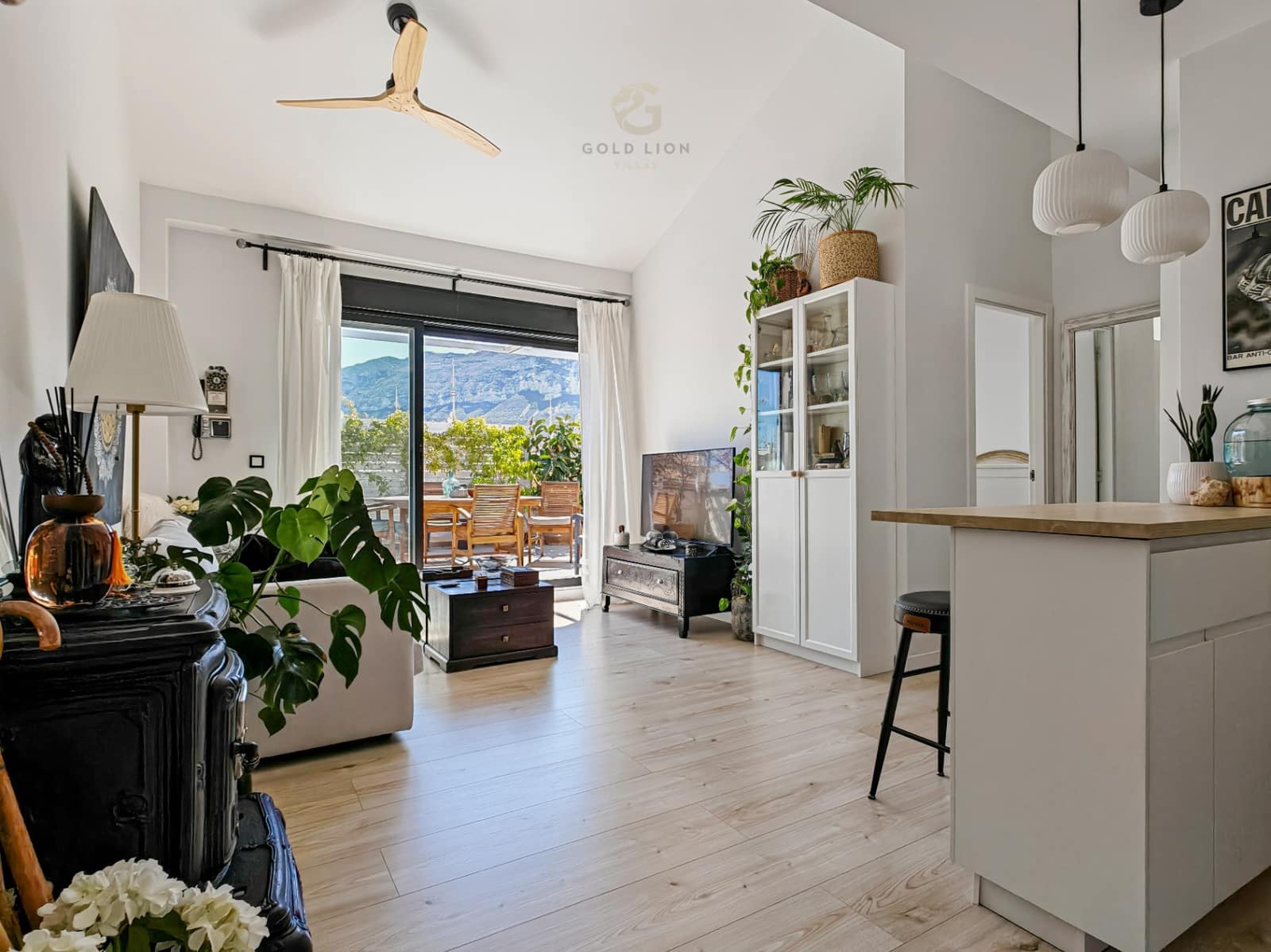 2 quarto Penthouse para venda em Denia - 310 000 € (Ref: 9737095)