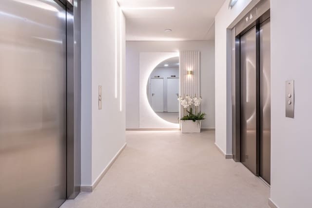 3 chambre Appartement à vendre à Centro Urbano, Benidorm avec piscine garage - 1 065 000 € (Ref: 9758144)