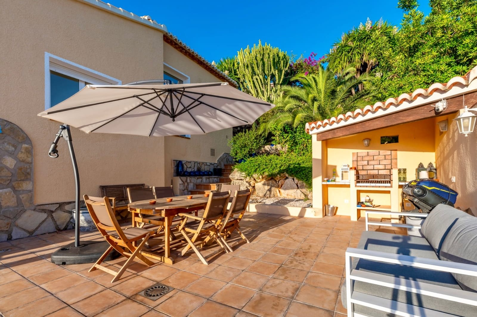 3 soveværelse Villa til salg i Denia med swimmingpool garage - € 960.000 (Ref: 9758145)