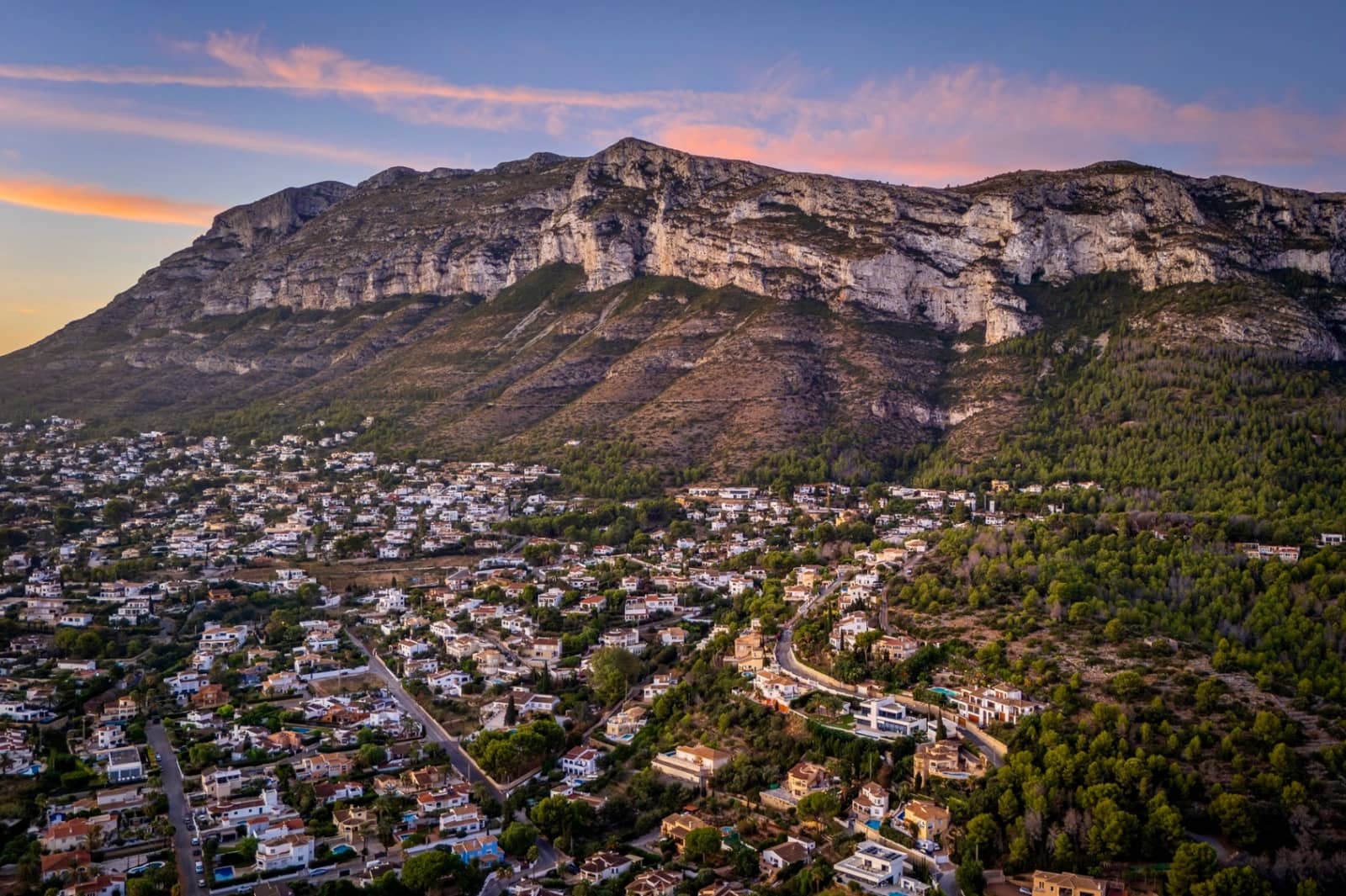 3 soveværelse Villa til salg i Denia med swimmingpool garage - € 960.000 (Ref: 9758145)