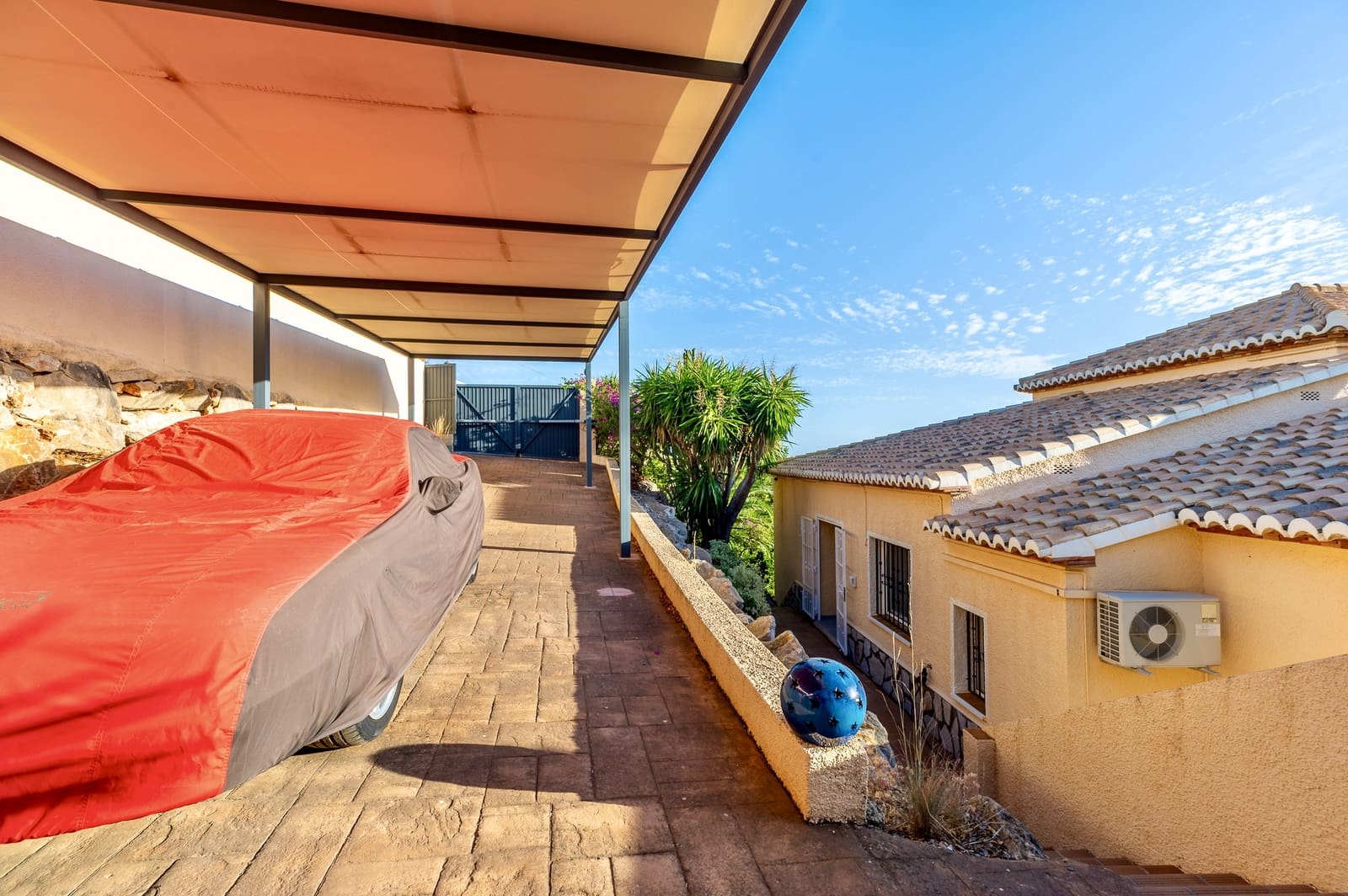 3 soveværelse Villa til salg i Denia med swimmingpool garage - € 960.000 (Ref: 9758145)