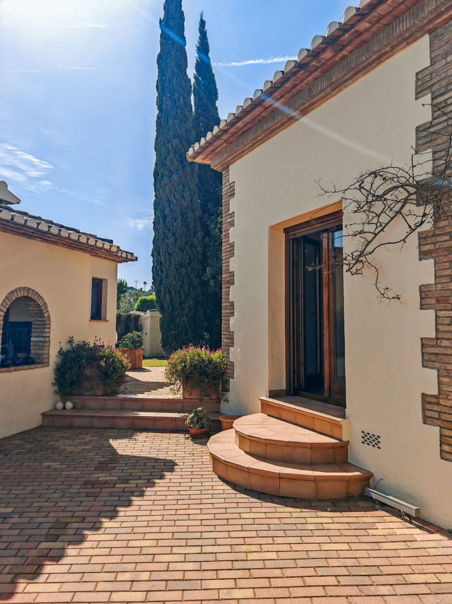 3 chambre Villa/Maison à vendre à Denia avec piscine garage - 875 000 € (Ref: 9772597)