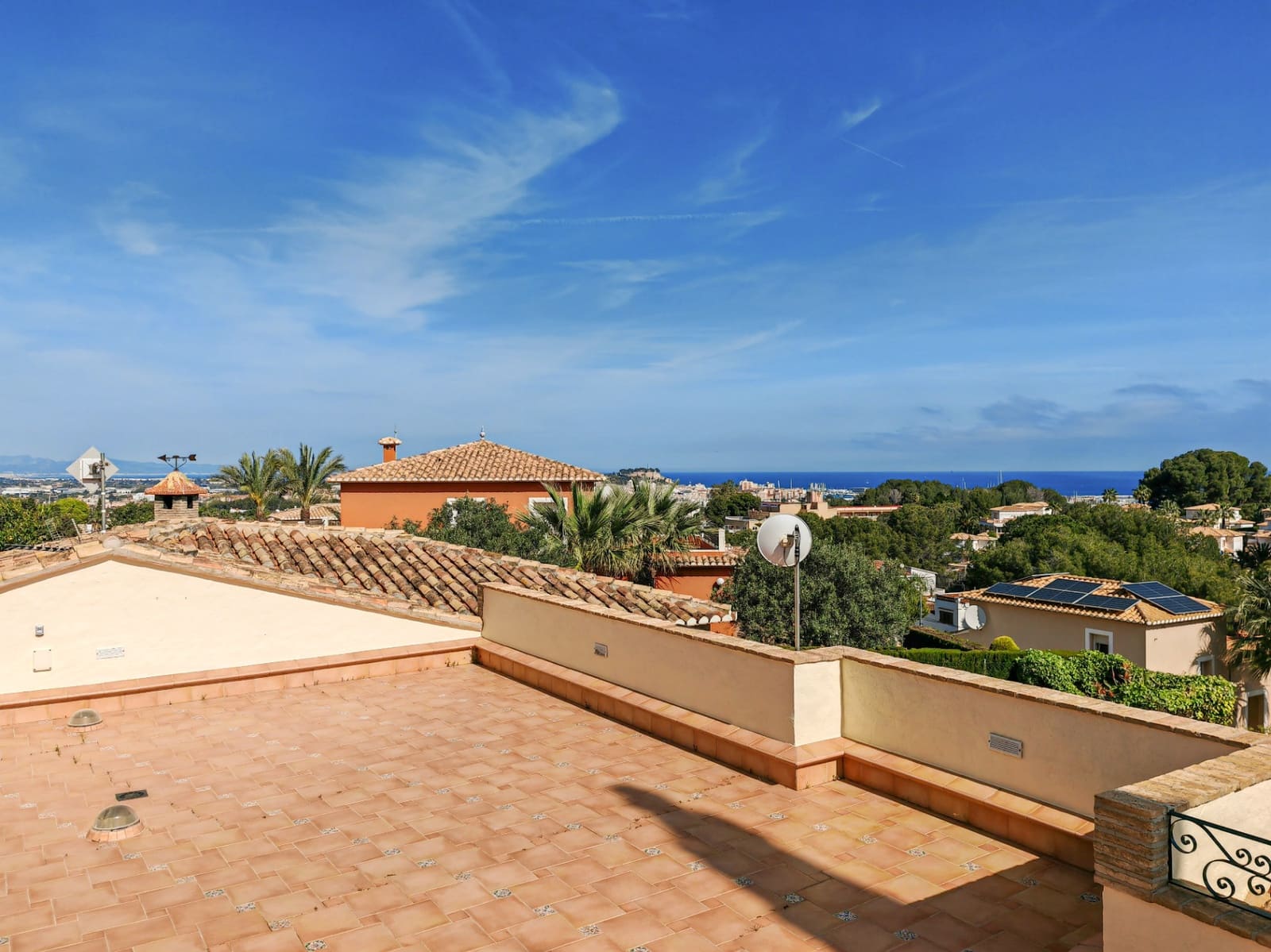 3 chambre Villa/Maison à vendre à Denia avec piscine garage - 875 000 € (Ref: 9772597)