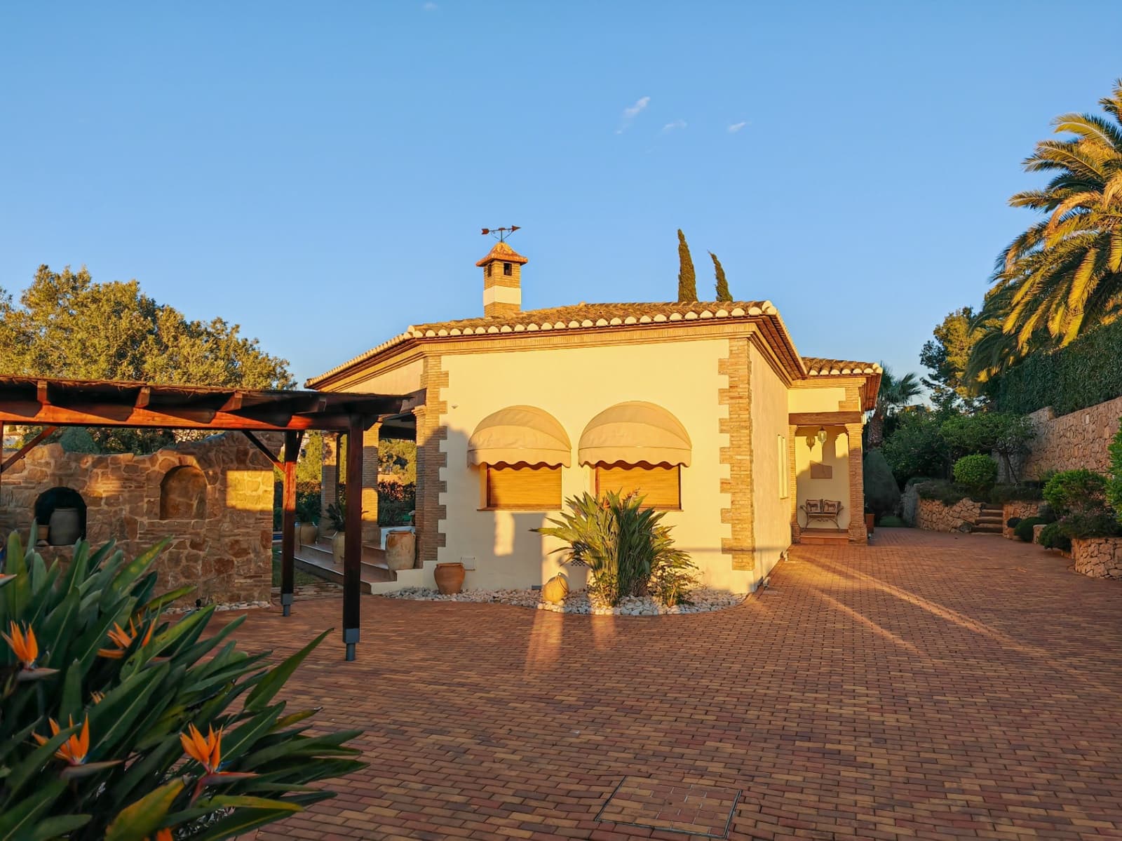 3 chambre Villa/Maison à vendre à Denia avec piscine garage - 875 000 € (Ref: 9772597)