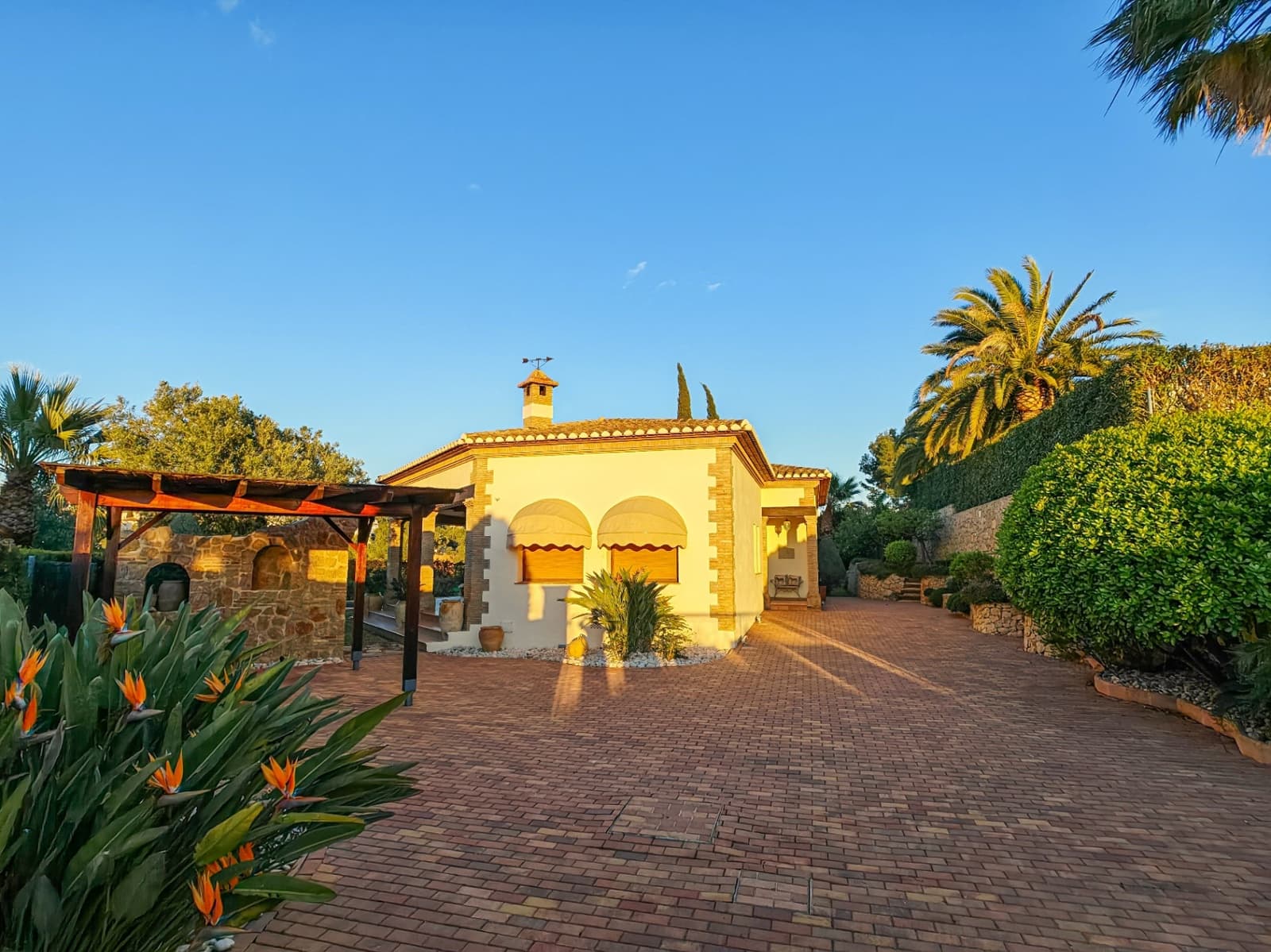 3 chambre Villa/Maison à vendre à Denia avec piscine garage - 875 000 € (Ref: 9772597)