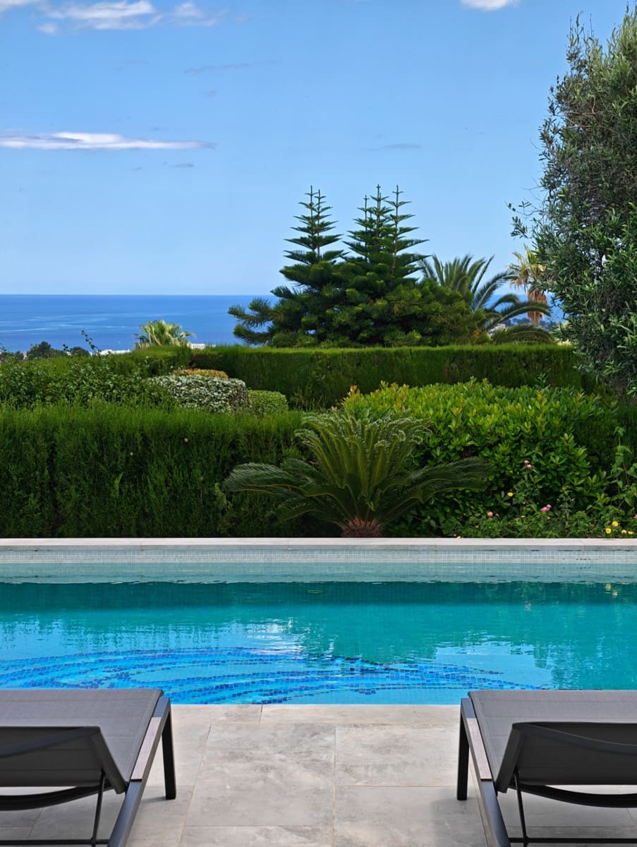 4 bedroom Villa for sale in Denia with pool garage - € 995,000 (Ref: 9841859)