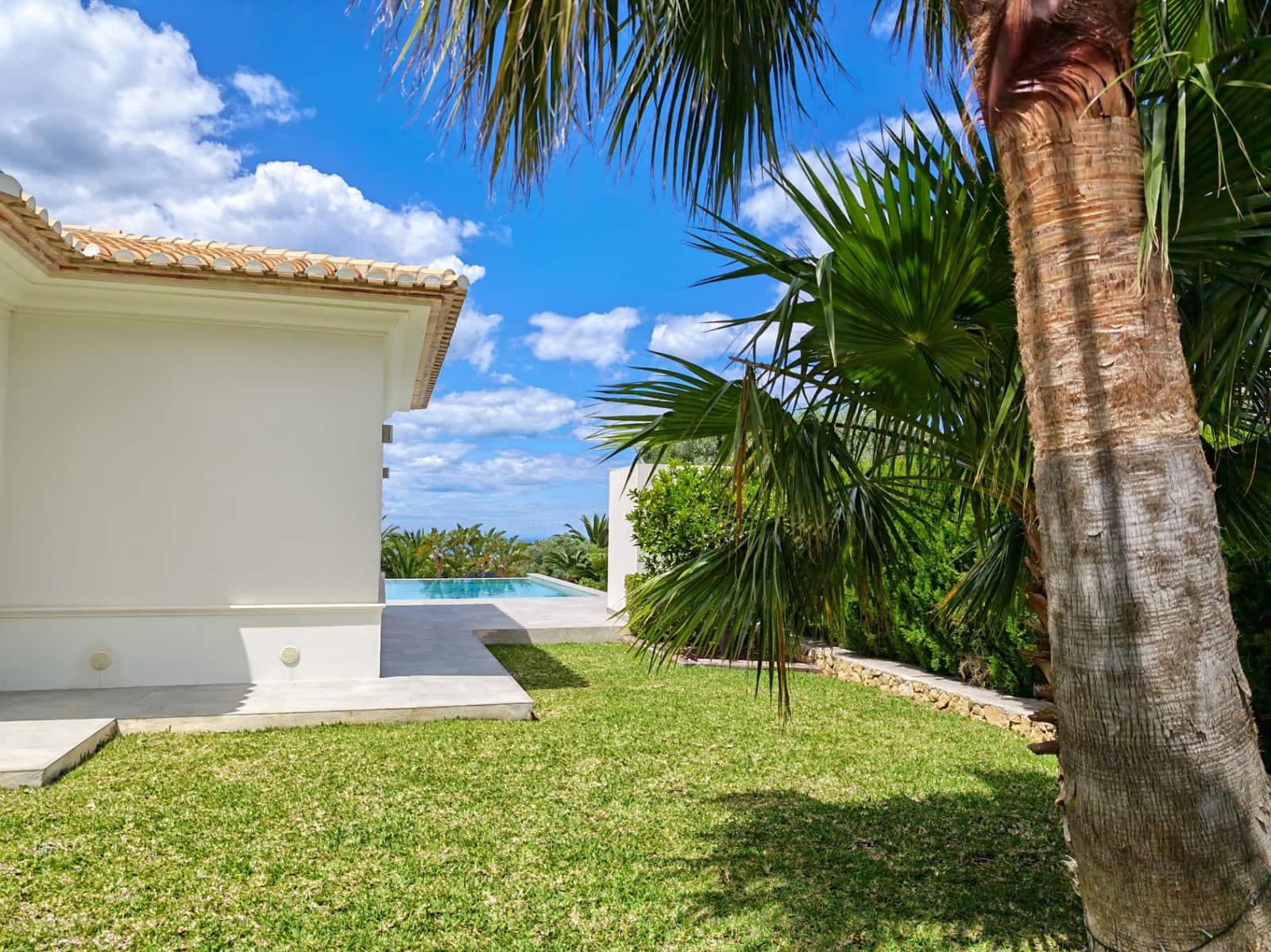 4 bedroom Villa for sale in Denia with pool garage - € 995,000 (Ref: 9841859)