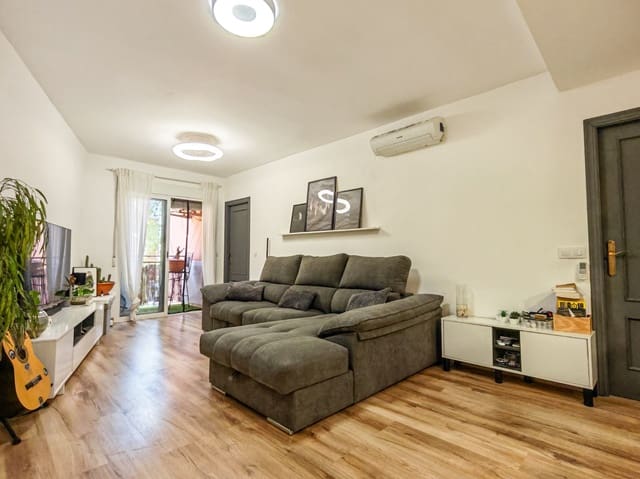 2 soveværelse Lejlighed til salg i Centro Urbano, Dénia - € 230.000 (Ref: 9893143)