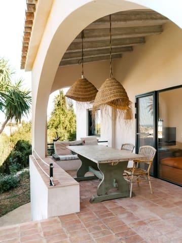 3 bedroom Villa for sale in Dénia with pool garage - € 980,000 (Ref: 9984094)