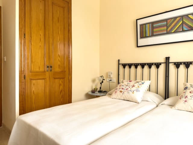 2 chambre Appartement à vendre à Dénia avec piscine garage - 360 000 € (Ref: 9984098)