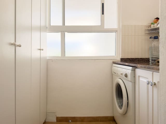 2 chambre Appartement à vendre à Dénia avec piscine garage - 360 000 € (Ref: 9984098)