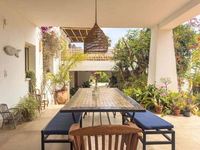5 Zimmer Villa zu verkaufen in Javea / Xàbia mit Pool Garage - 1.350.000 € (Ref: 9984099)